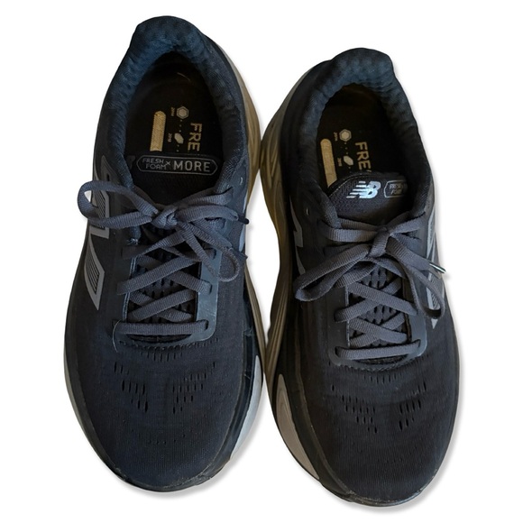 NEW BALANCE Women’s Fresh Foam X More v5 Running Shoes. Size 7.5 Wide. - Picture 3 of 11